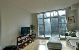 2 dormitorio piso en Queen Street West, Canadá. C$985 000