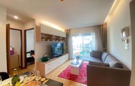 3-dormitorio apartamentos en condominio en Phra Khanong, Tailandia. $288 000