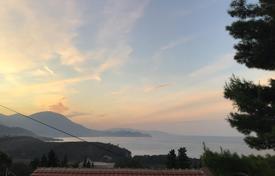 4 dormitorio casa de pueblo 260 m² en Sutomore, Montenegro. 265 000 €