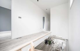 3 dormitorio casa de pueblo en York, Canadá. C$1 574 000