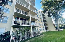 2-dormitorio apartamentos en condominio 101 m² en Miami, Estados Unidos. $330 000