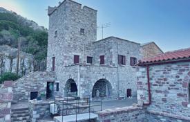 5 dormitorio castillo 240 m² en Peloponeso, Grecia. 570 000 €