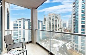 2 dormitorio piso en Lake Shore Boulevard West, Canadá. C$866 000