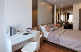 1-dormitorio apartamentos en condominio en Bangkok, Tailandia. $179 000