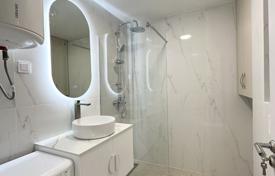 2 dormitorio piso 74 m² en Bečići, Montenegro. 266 000 €