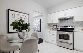3 dormitorio piso en Scarborough, Canadá. C$773 000