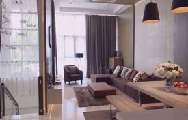 3 dormitorio chalet en Watthana, Tailandia. $2 900  por semana