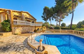 5 dormitorio chalet 484 m² en Moraira, España. 1 190 000 €