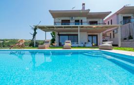5 dormitorio villa 240 m² en Cassandra, Grecia. 1 070 000 €