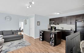 6 dormitorio piso en North York, Canadá. C$981 000