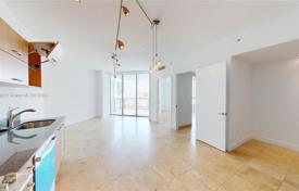 1-dormitorio apartamentos en condominio 69 m² en Miami, Estados Unidos. $405 000