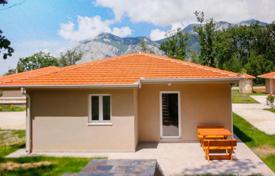 2 dormitorio casa de pueblo 138 m² en Bar city, Montenegro. 190 000 €