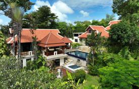 5 dormitorio villa 750 m² en Phuket Town, Tailandia. $941 000