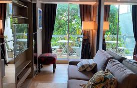 1-dormitorio apartamentos en condominio en Khlong Toei, Tailandia. $121 000