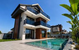 5 dormitorio villa 210 m² en Foça, Turquía. 47 976 000 TRY
