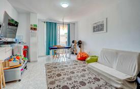 4 dormitorio piso 95 m² en Playa San Juan, España. 199 000 €