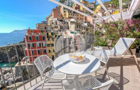 5 dormitorio piso en Riomaggiore, Italia. 1 200 000 €