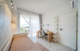 3 dormitorio piso 66 m² en Tivat (city), Montenegro. 320 000 €