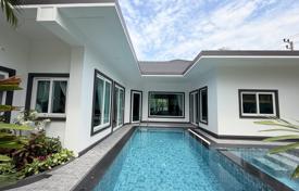 3 dormitorio villa 209 m² en Pattaya, Tailandia. $446 000