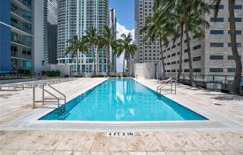 2-dormitorio apartamentos en condominio 114 m² en Miami, Estados Unidos. $745 000