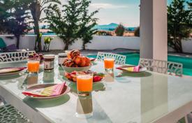 3 dormitorio chalet 160 m² en Pervolia, Chipre. 440 000 €