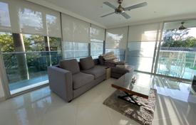 3 dormitorio piso 159 m² en Pattaya, Tailandia. $239 000
