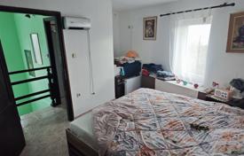 4 dormitorio casa de pueblo 200 m² en Rijeka, Croacia. 290 000 €