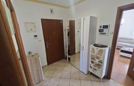 2 dormitorio piso 54 m² en Saršoni, Croacia. 159 000 €