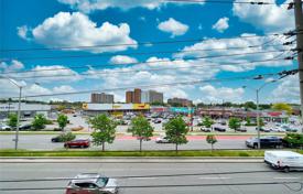 3 dormitorio piso en Scarborough, Canadá. C$791 000