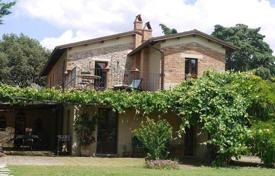 Villa – Trequanda, Toscana, Italia. 750 000 €