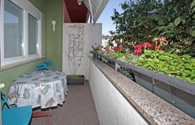 2 dormitorio piso 62 m² en Pula, Croacia. 255 000 €