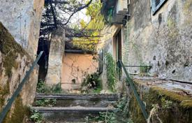 4 dormitorio chalet en Dafni, Grecia. 150 000 €