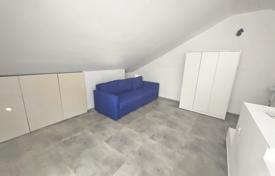 6 dormitorio casa de pueblo 180 m² en Krk, Croacia. 700 000 €