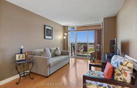 Piso – Scarborough, Toronto, Ontario,  Canadá. C$661 000