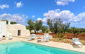 10 dormitorio piso 180 m² en Carovigno, Italia. 900 000 €