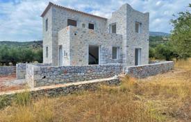 9 dormitorio casa de pueblo 133 m² en Messenia, Grecia. 270 000 €
