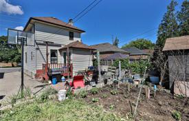 3 dormitorio casa de pueblo en York, Canadá. C$1 141 000