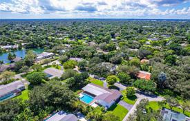 Casa de pueblo – Miami, Florida, Estados Unidos. $2 500 000