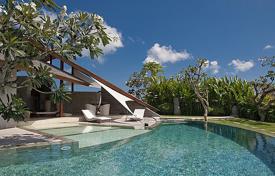 Villa – Seminyak, Bali, Indonesia. 3 900 €  por semana
