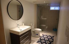 10 dormitorio casa de pueblo en Etobicoke, Canadá. C$1 723 000