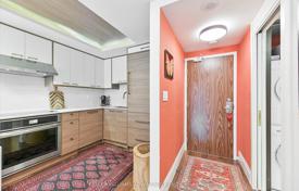 3 dormitorio piso en North York, Canadá. C$879 000