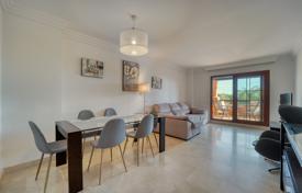 2 dormitorio piso 110 m² en Benahavis, España. 450 000 €