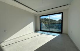 4 dormitorio piso 223 m² en Kargicak, Turquía. 25 265 000 TRY