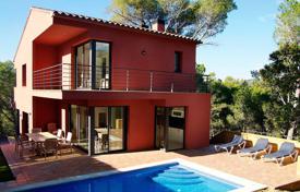 Villa – Tamariu, Cataluña, España. 680 000 €