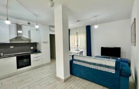 2 dormitorio piso 82 m² en Follonica, Italia. 355 000 €