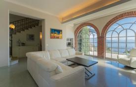 5 dormitorio villa en Stresa, Italia. 2 200 000 €