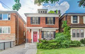 5 dormitorio casa de pueblo en Old Toronto, Canadá. C$1 914 000