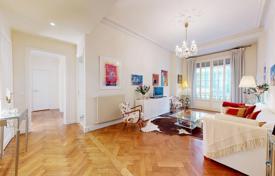 5 dormitorio piso 120 m² en Niza, Francia. 845 000 €