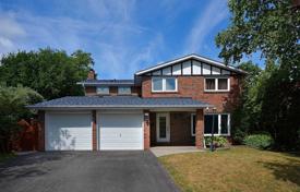 Casa de pueblo – Scarborough, Toronto, Ontario,  Canadá. C$1 431 000