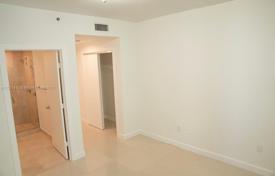 2-dormitorio apartamentos en condominio 120 m² en Miami, Estados Unidos. 673 000 €